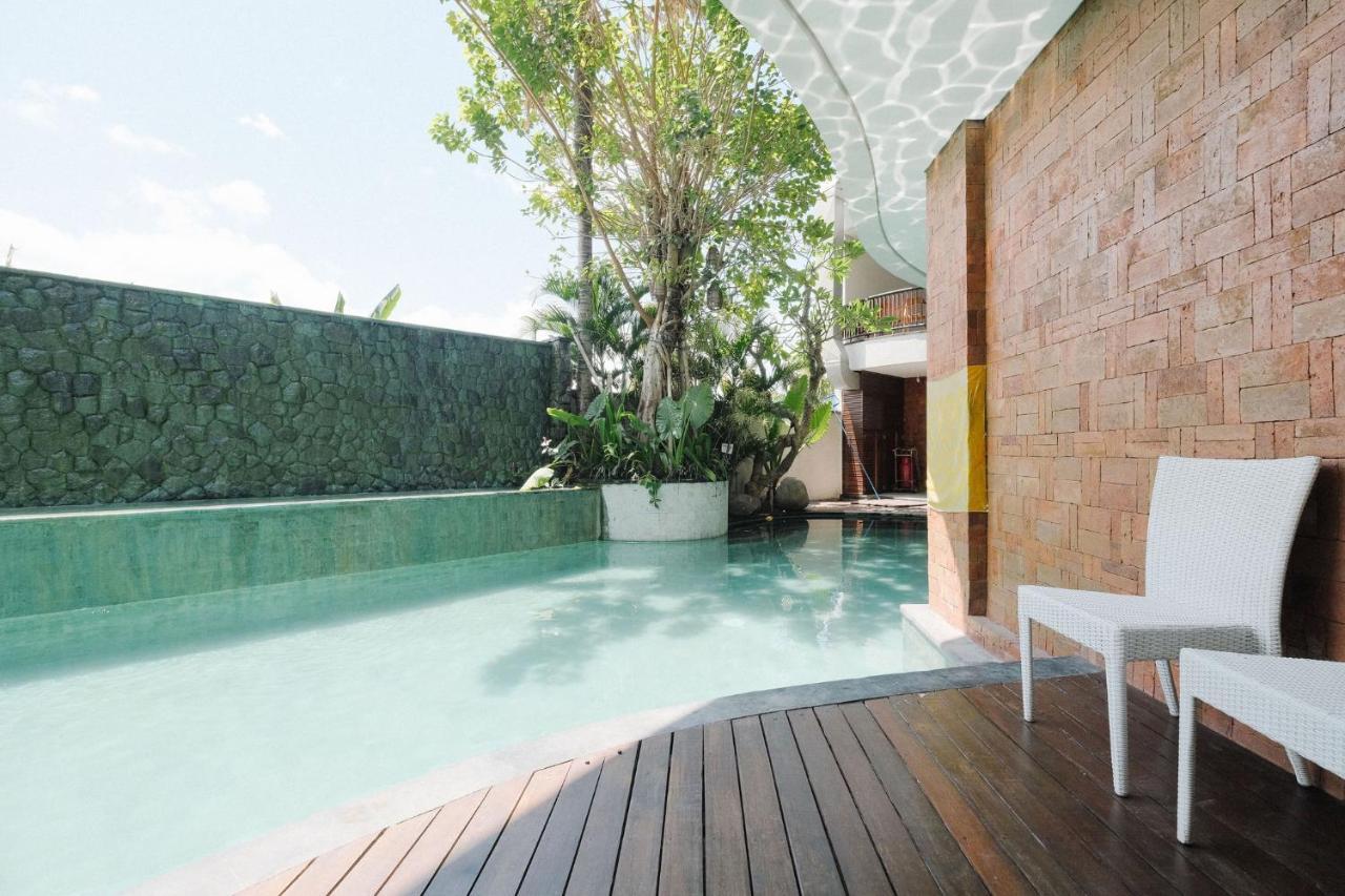 Djabu Seminyak Hotel Denpasar Exteriör bild