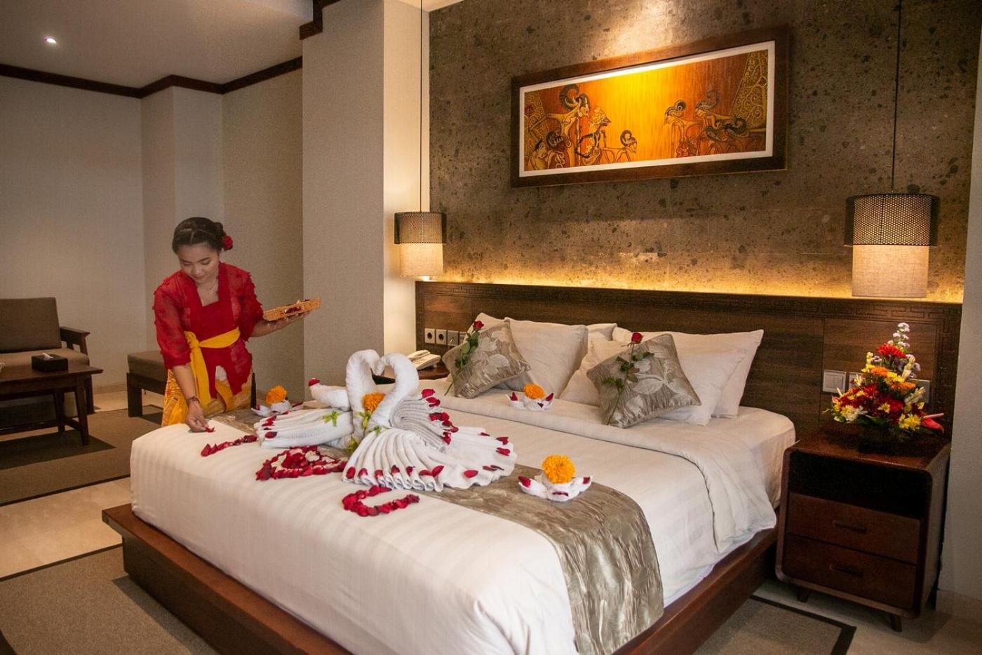 Djabu Seminyak Hotel Denpasar Exteriör bild