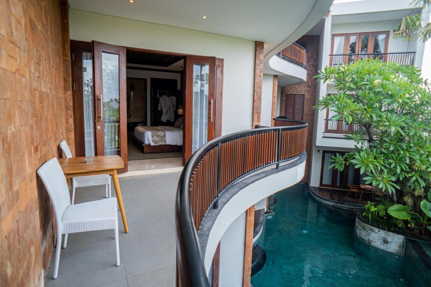 Djabu Seminyak Hotel Denpasar Exteriör bild