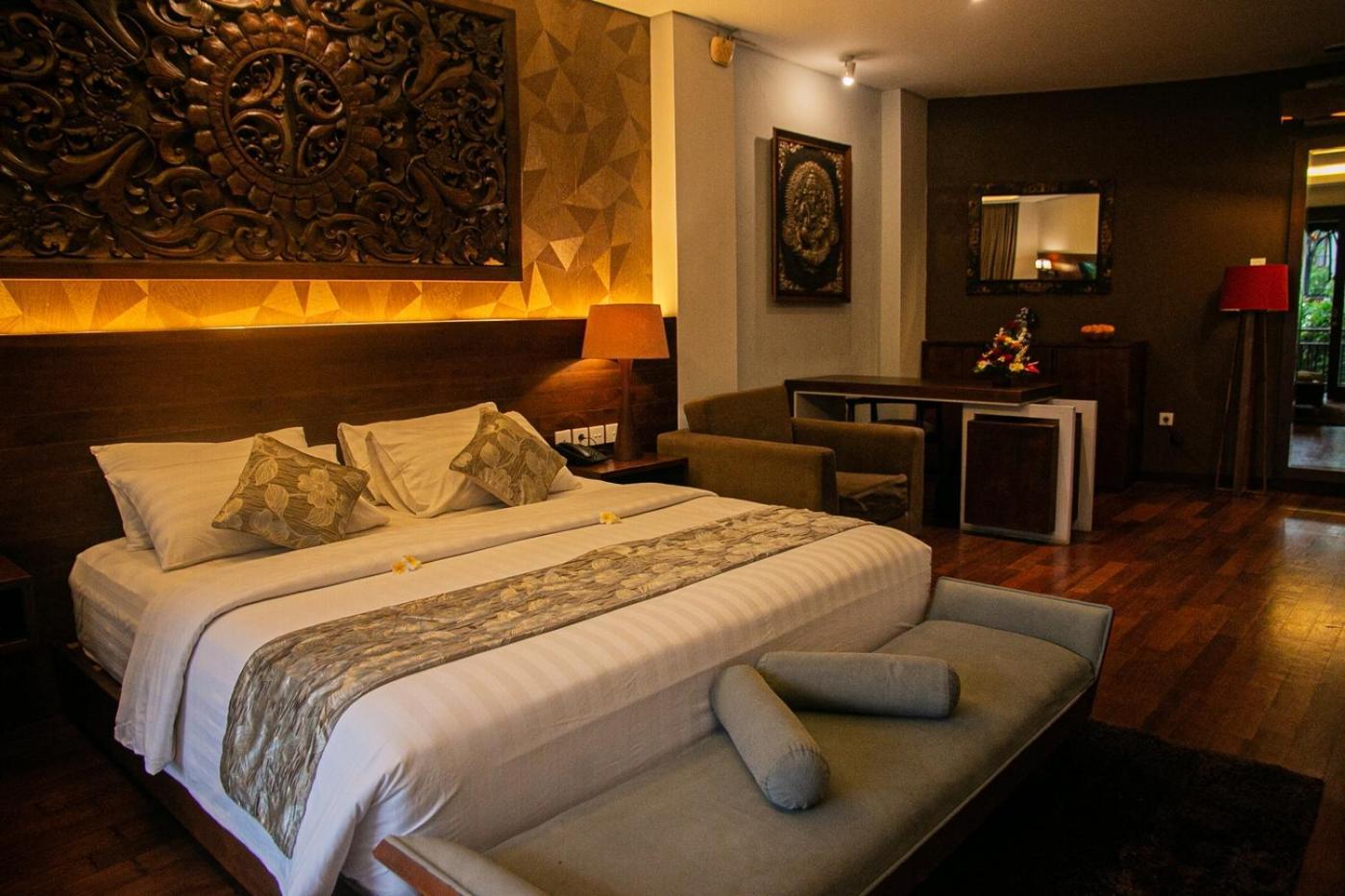 Djabu Seminyak Hotel Denpasar Exteriör bild