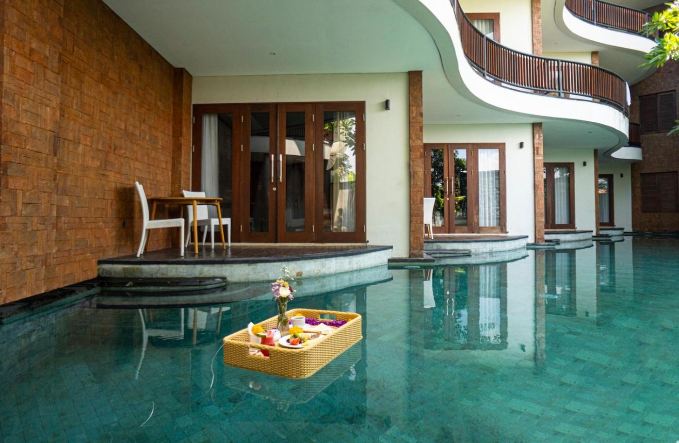 Djabu Seminyak Hotel Denpasar Exteriör bild