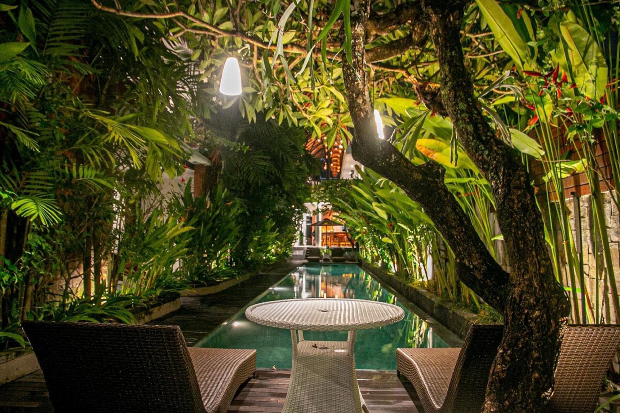 Djabu Seminyak Hotel Denpasar Exteriör bild